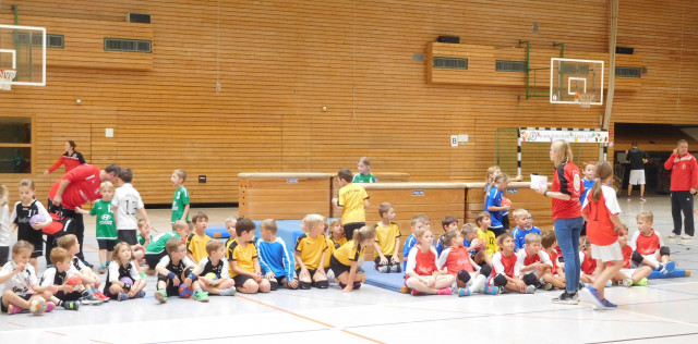 Die Handball-Minis zu Gast beim HC Sulzbach-Rosenberg