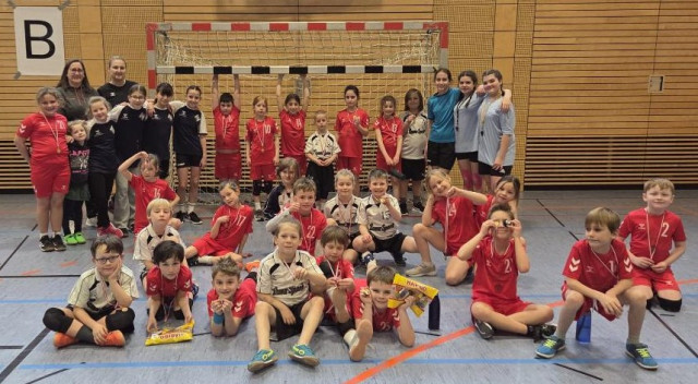 Mini 1a/b und 2 waren Gastgeber am 25.01. beim Spieltag in der Zeidlersporthalle