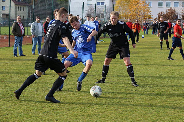 TSV 04 Feucht II - SV Pfaffenhofen 2:2 (2:1)