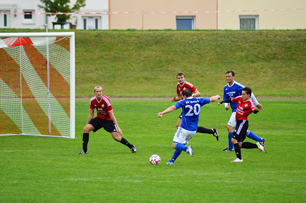 TSV 04 Feucht - SV Rasch 2:4 (2:3)