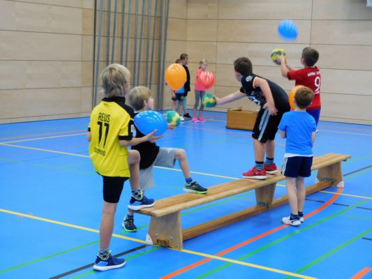Grundschulaktionstag Handball der Grundschule Schwarzenbruck