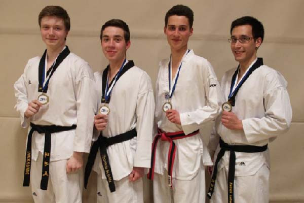 Gold für das Taekwondo-Formenteam Feucht/Altdorf