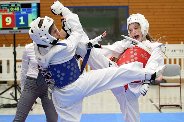 Marco Bauer erkämpft bayerischen Taekwondo Meistertitel