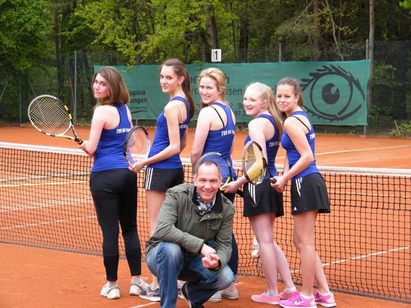 Auftakt der Juniorinnen in die Tennis-Saison