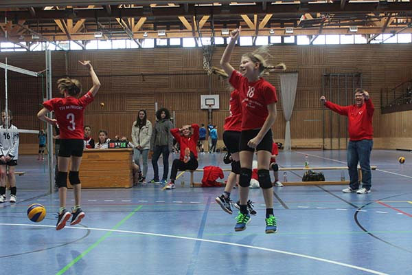 U13-Mädels überzeugen, belohnen sich aber nicht